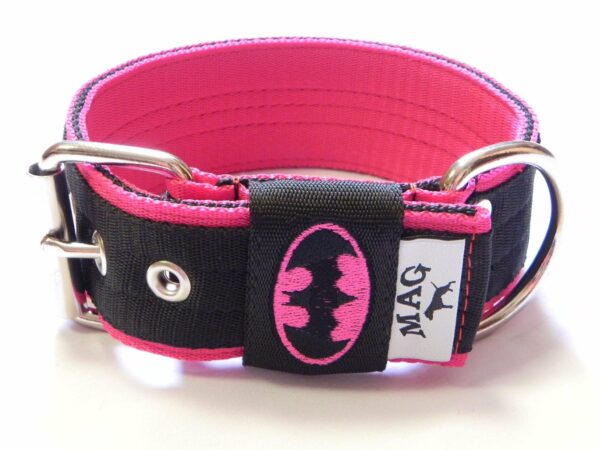 Collier "Batman" noir / rose